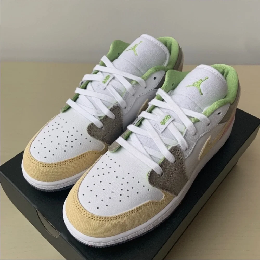 Sold !Air Jordan 1 low / GRIND VIVID green / new  6Y NWT - Picture 4 of 7